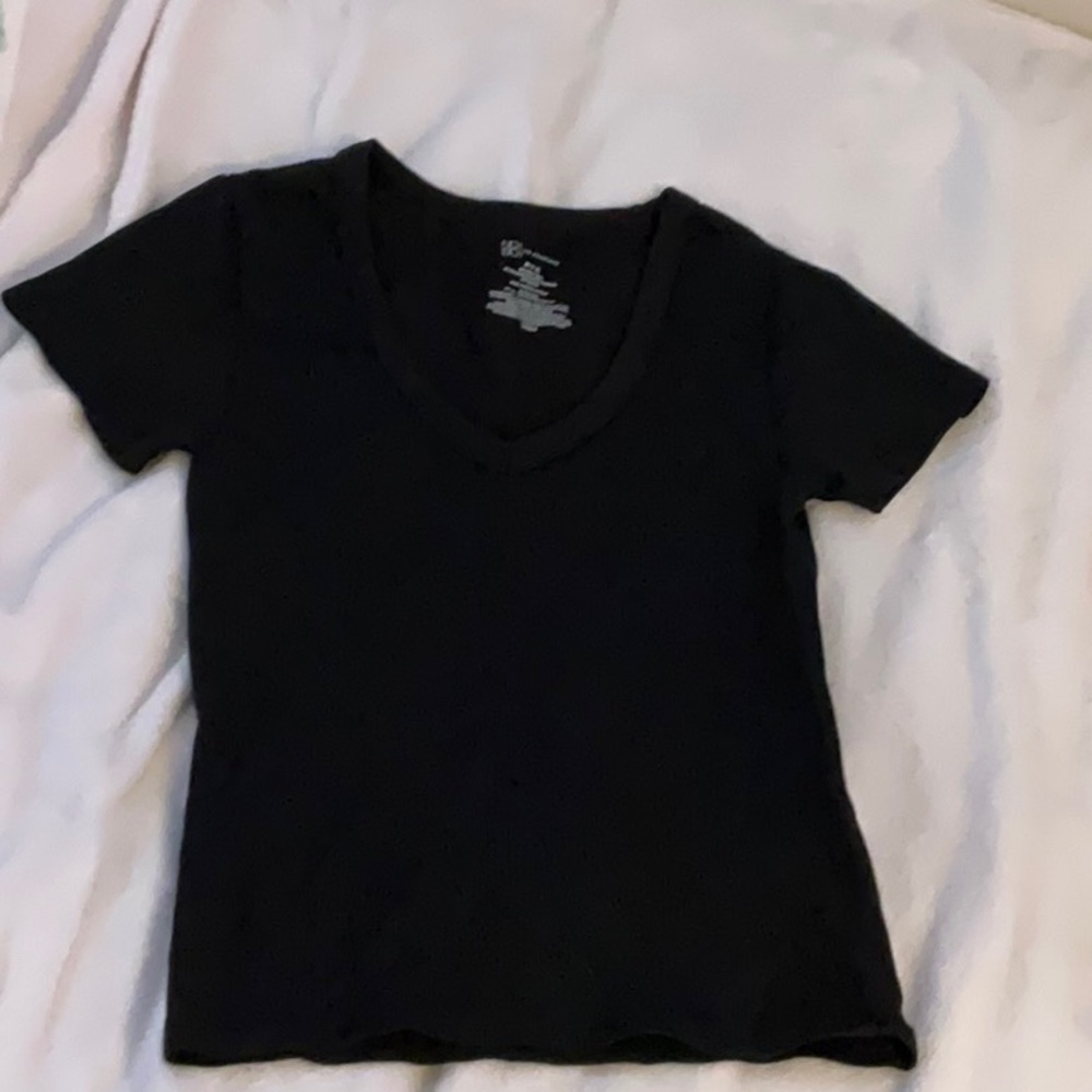 Black shirt